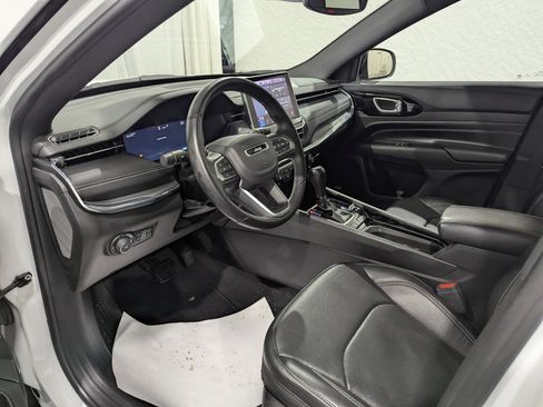 Used 2022 Jeep Compass High Altitude image 14