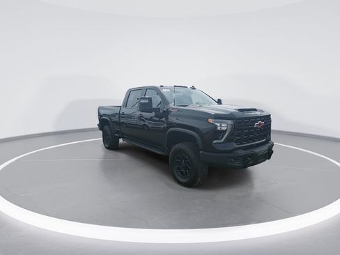 New 2026 Chevrolet Silverado 2500 ZR2 w/ ZR2 Bison Edition AWD/4WD image 2