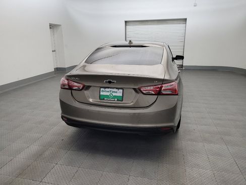 Used 2020 Chevrolet Malibu LT FWD image 7