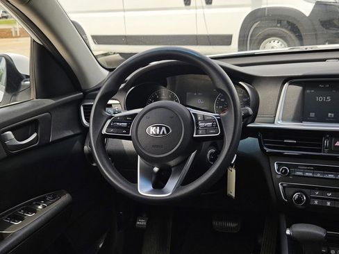Used 2020 Kia Optima LX FWD image 15