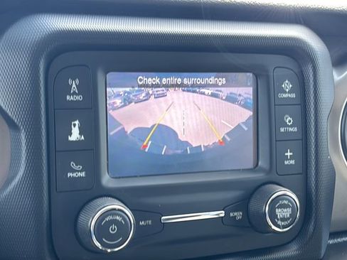 Certified 2020 Jeep Wrangler Unlimited Sport S AWD/4WD image 19