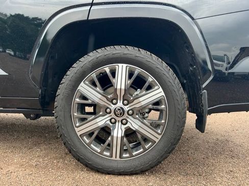 Used 2023 Toyota Sequoia Capstone AWD/4WD image 12