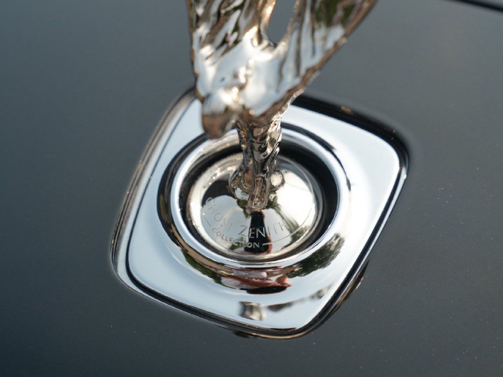 Used 2020 Rolls-Royce Ghost RWD image 3