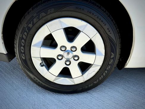Used 2007 Toyota Prius FWD image 11