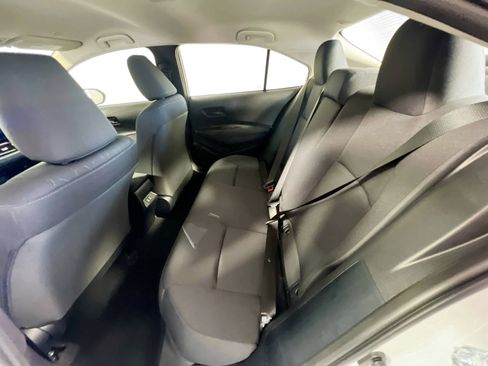 Used 2025 Toyota Corolla LE FWD image 27