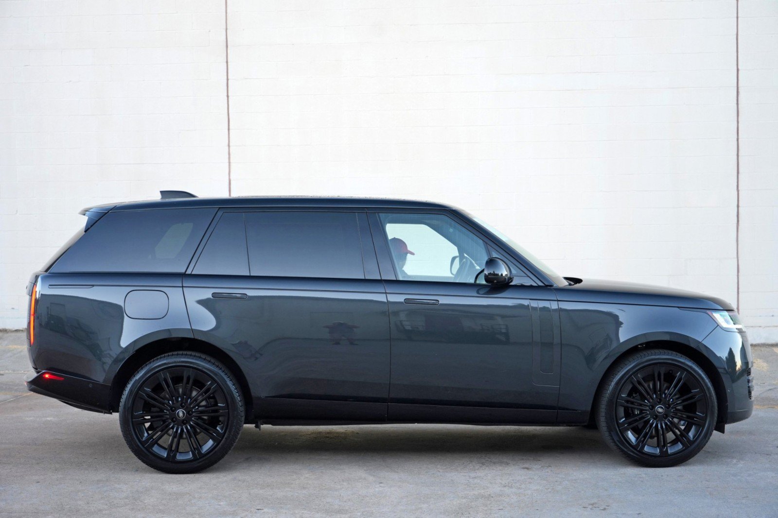 Used 2024 Land Rover Range Rover Long Wheelbase SE AWD/4WD image 60