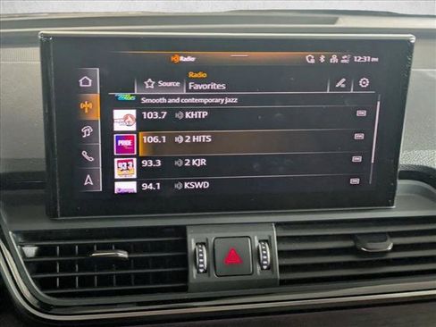 Used 2025 Audi Q5 2.0T Premium Plus image 13