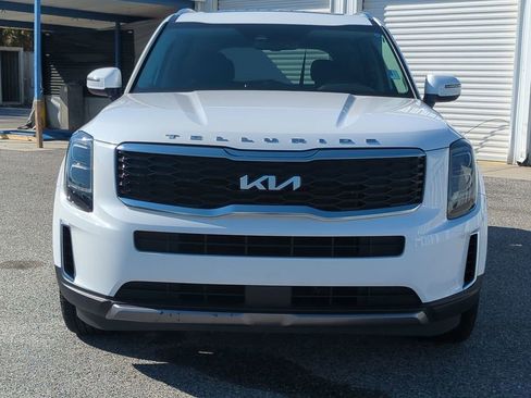 Used 2022 Kia Telluride EX w/ EX Premium Package image 9