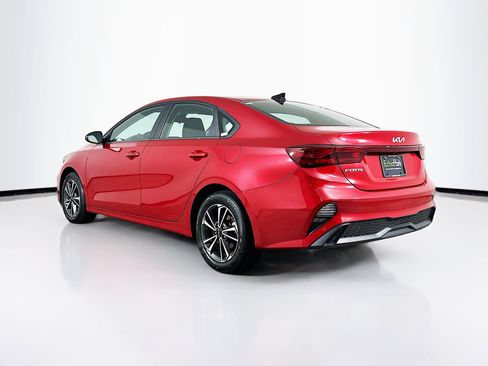 Used 2024 Kia Forte LXS FWD image 5