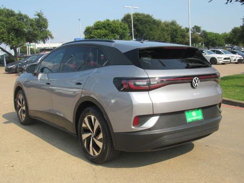 Used 2023 Volkswagen ID.4 Pro image 12