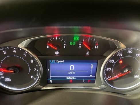 Used 2021 GMC Terrain SLE w/ Driver Convenience Package FWD image 17