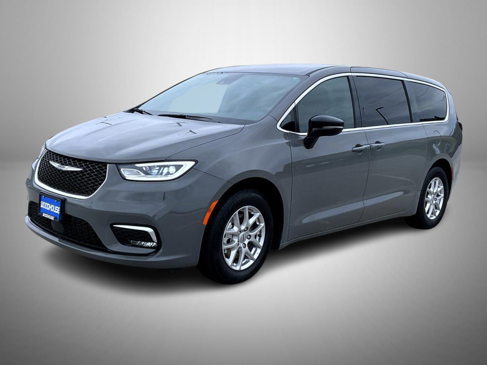 Used 2025 Chrysler Pacifica Select FWD image 1