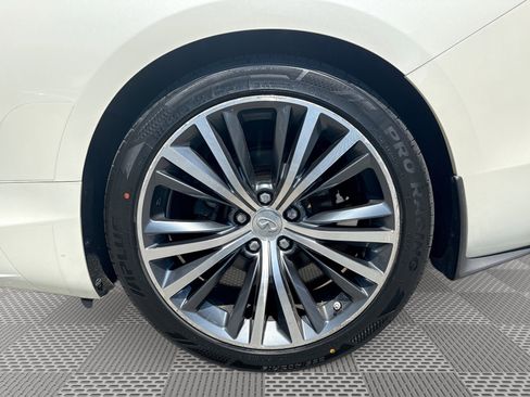 Used 2017 INFINITI Q60 2.0t w/ Premium Plus Package 2.0T AWD/4WD image 29