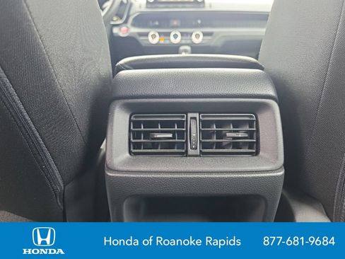 Used 2023 Honda CR-V LX image 12