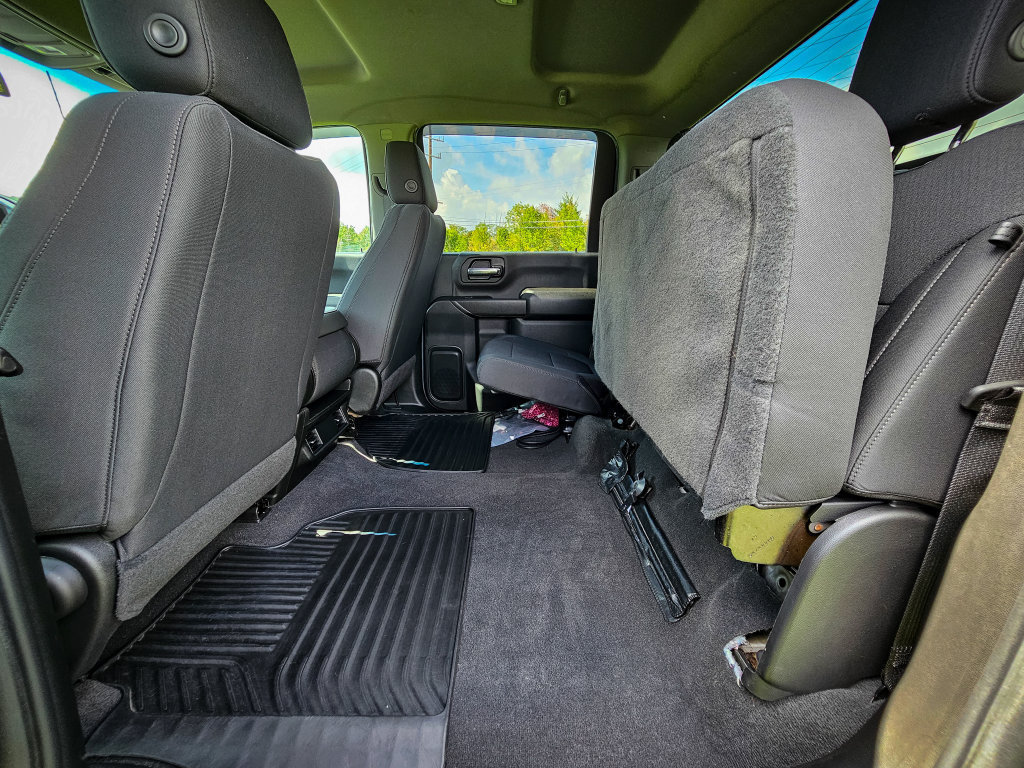 Used 2022 Chevrolet Silverado 2500 Custom w/ Custom Value Package AWD/4WD image 29
