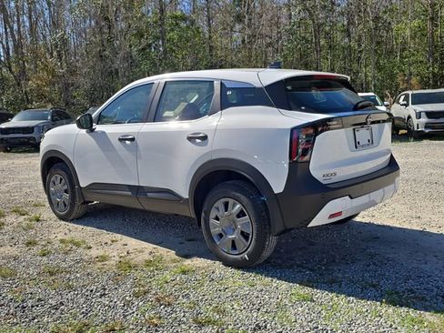 New 2026 Nissan Kicks S image 6