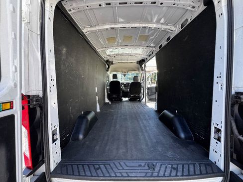 Used 2023 Ford Transit 250 Medium Roof AWD w/ Load Area Protection Package image 18