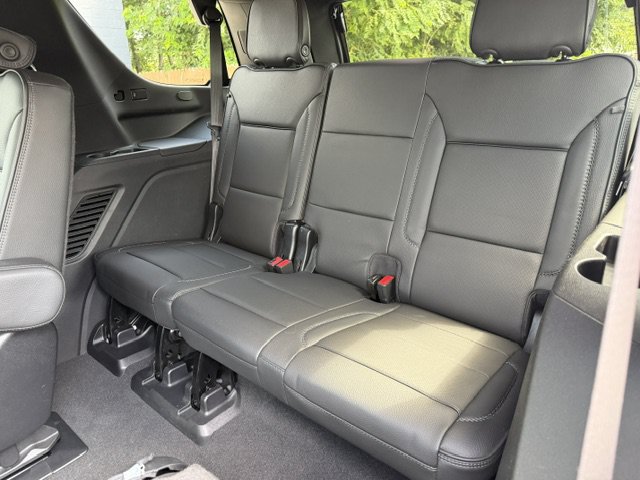 Used 2023 GMC Yukon Denali AWD/4WD image 17