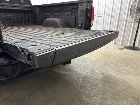 Used 2022 GMC Sierra 1500 Elevation AWD/4WD image 11