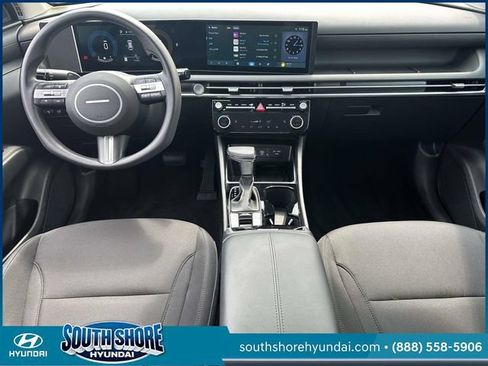 Certified 2025 Hyundai Tucson SEL AWD/4WD image 15