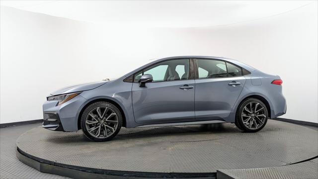 Used 2022 Toyota Corolla SE FWD image 3