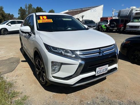 Used 2019 Mitsubishi Eclipse Cross SE AWD/4WD image 4