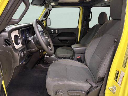 Used 2024 Jeep Wrangler Sport S w/ Convenience Group image 12