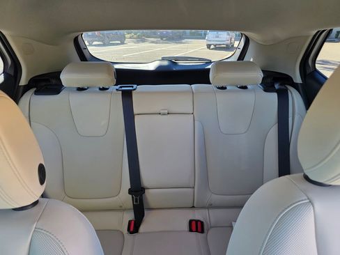 Used 2025 Buick Encore GX Sport Touring w/ Comfort Package image 25