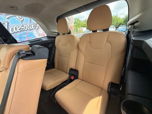 Used 2016 Volvo XC90 T6 Momentum AWD/4WD image 24