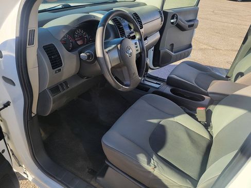 Used 2012 Nissan Xterra X RWD image 10