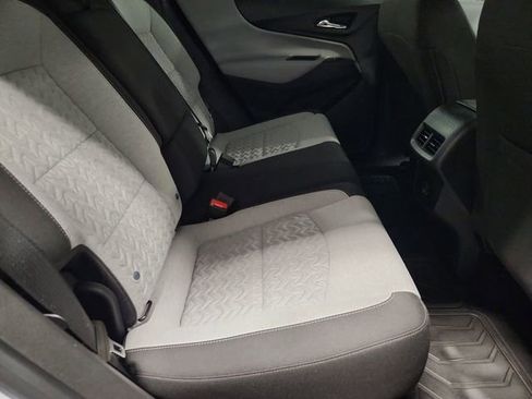 Used 2024 Chevrolet Equinox LS FWD image 25