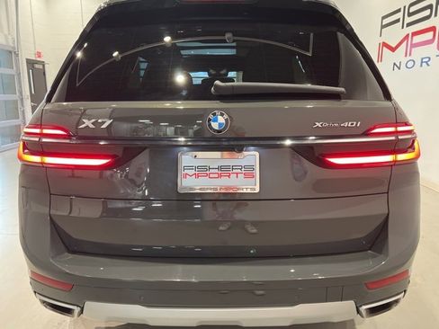 Used 2023 BMW X7 xDrive40i w/ Premium Package image 8