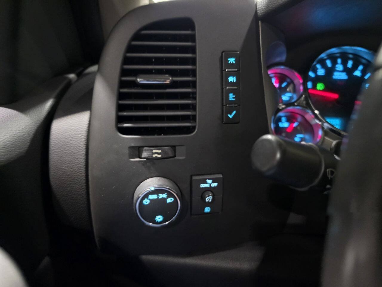 Used 2012 GMC Sierra 1500 SLE w/ Power Tech Package AWD/4WD image 41