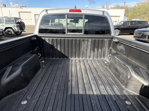Used 2021 Toyota Tacoma SR w/ SX Package AWD/4WD image 30