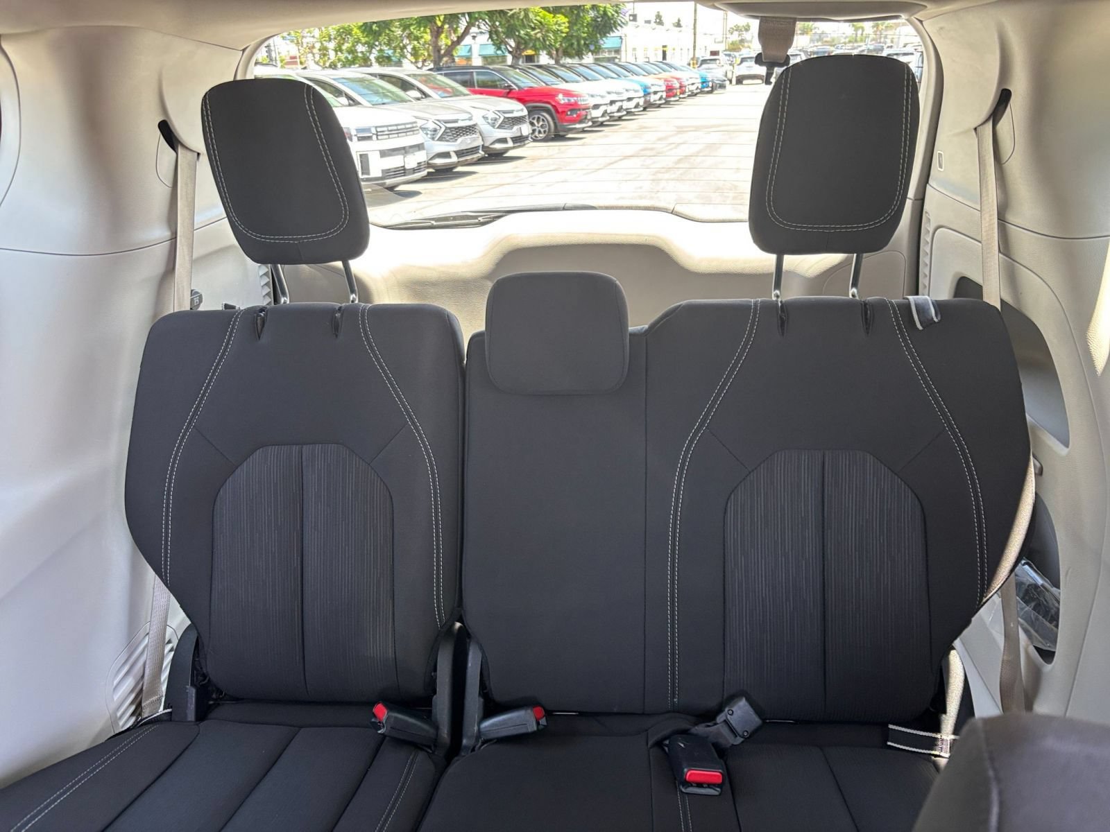 Used 2024 Chrysler Voyager LX FWD image 30