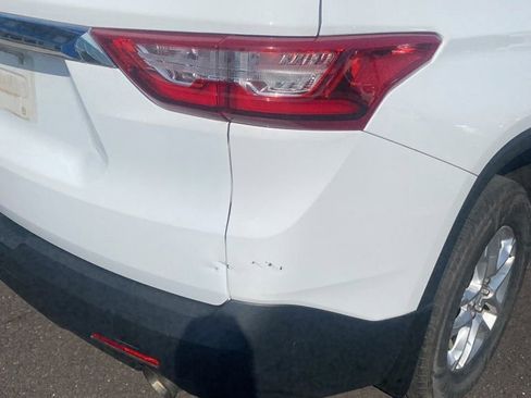 Used 2020 Chevrolet Traverse LS image 15