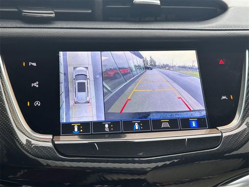 Certified 2024 Cadillac XT6 Sport w/ Technology Package image 27