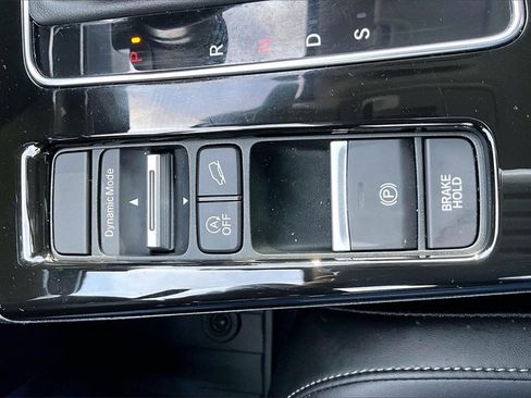 Certified 2025 Acura ADX AWD image 31