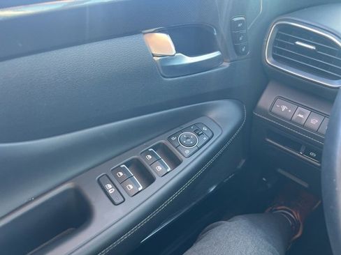 Used 2023 Hyundai Santa Fe Limited image 17