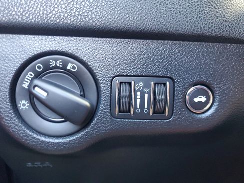 Used 2016 Dodge Charger SRT Hellcat w/ Harman/Kardon Audio Group image 21