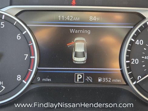 New 2025 Nissan Sentra SR w/ SR Premium Package image 14