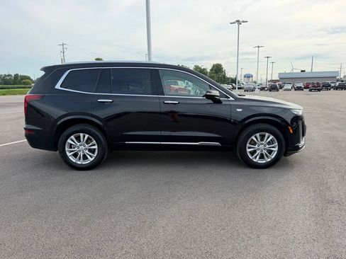 Used 2024 Cadillac XT6 Luxury FWD image 4