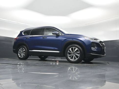 Used 2019 Hyundai Santa Fe AWD image 4