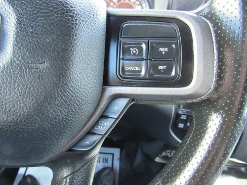 Used 2022 RAM 3500 Tradesman w/ Chrome Appearance Group AWD/4WD image 44