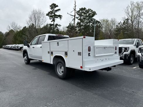 New 2025 GMC Sierra 3500 Pro w/ Convenience Package image 9