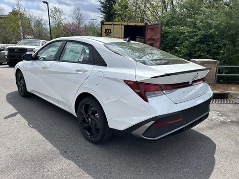 New 2026 Hyundai Elantra Sport FWD image 5