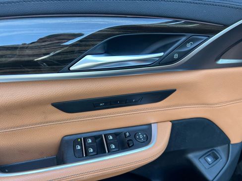 Used 2018 BMW 640i Gran Turismo xDrive w/ M Sport Package image 32