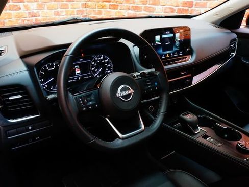 Certified 2023 Nissan Rogue SL w/ SL Premium Package AWD/4WD image 12