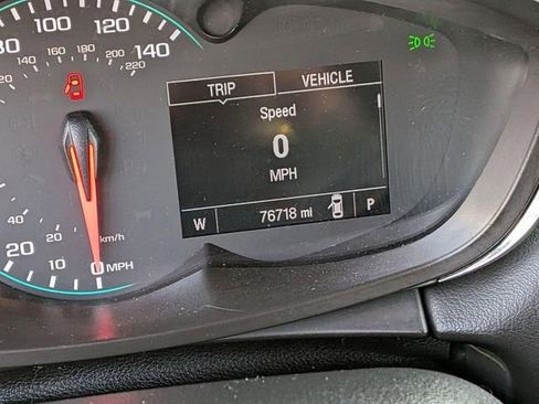 Used 2019 Chevrolet Trax LS w/ Tint and Cruise Package FWD image 12