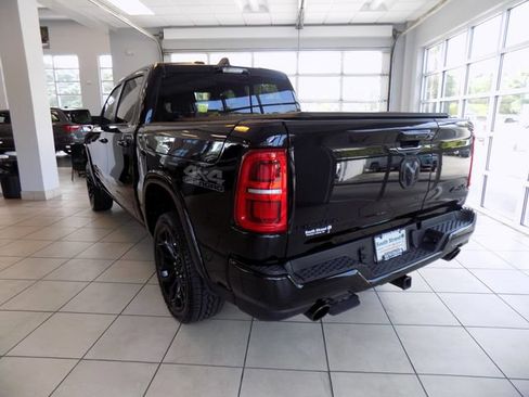 Used 2025 RAM 1500 Limited AWD/4WD image 5